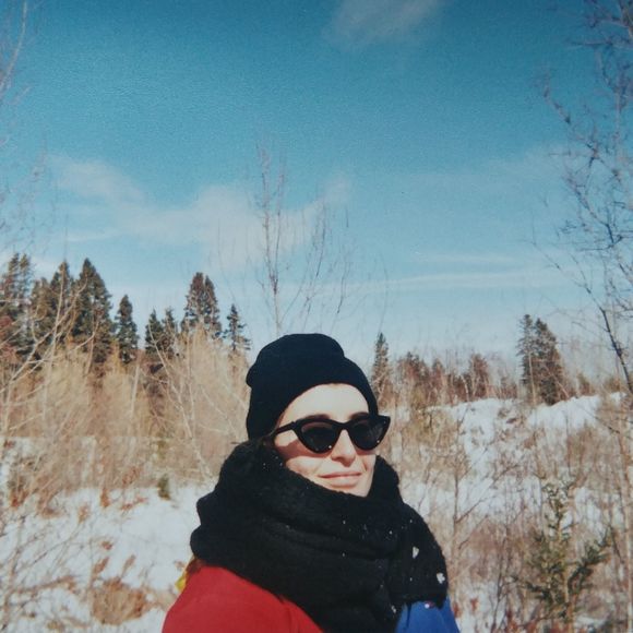 Meet your Posher, Jo - Picture 1 of 1